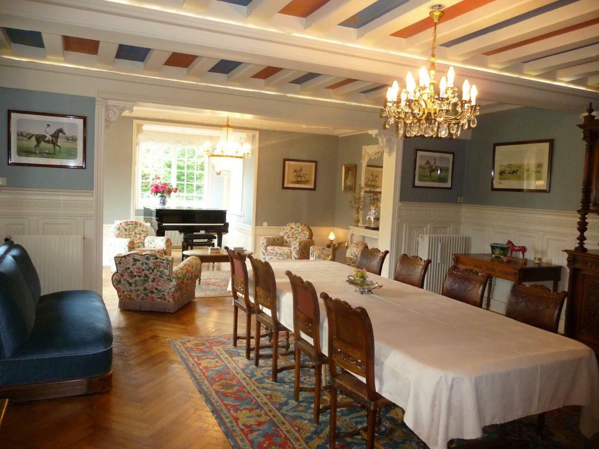 مبيت وإفطار بورفون ان آج Manoir De Sens المظهر الخارجي الصورة